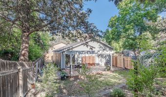 2653 NE Genet Ct, Bend, OR 97701