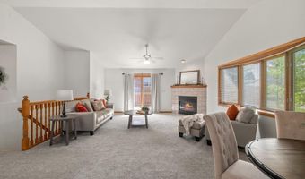 5503 HACKER Cir, Cheyenne, WY 82009