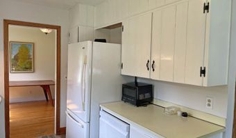 138 Cedar St, Brattleboro, VT 05301