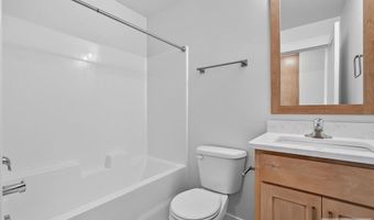 5405 Park Lawn Dr #103, Chubbuck, ID 83202