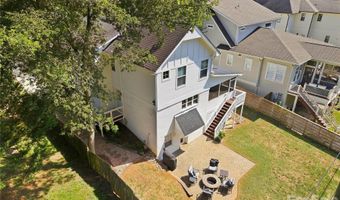 2424 Kingsbury Dr, Charlotte, NC 28205