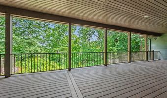 1653 Fairview Dr, Allegan, MI 49010