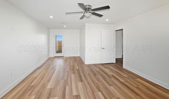 7612 Woodford Ave, Amarillo, TX 79110