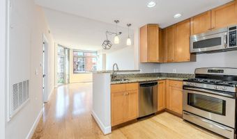 3650 S GLEBE Rd 460, Arlington, VA 22202