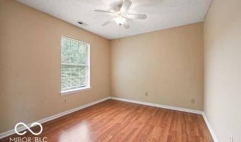 547 Deer Trail Dr, Indianapolis, IN 46217