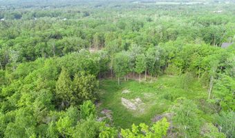 30 Moonbeam Way, Bangor, ME 04401