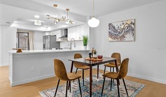 1055 KENSINGTON PARK Dr 205, Altamonte Springs, FL 32714