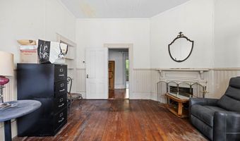 414 S Hutchinson Ave, Adel, GA 31620