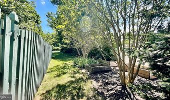 134 S FAIRFIELD Dr, Dover, DE 19901