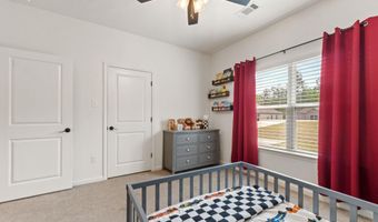 18508 Parkway Pines Dr, Bauxite, AR 72011