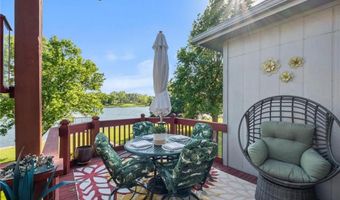 15471 Cedar Ln, Basehor, KS 66007
