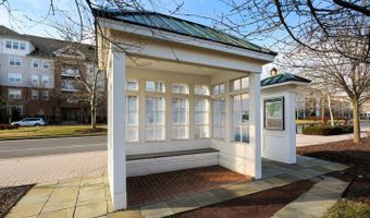 805 GAITHER Rd, Rockville, MD 20850