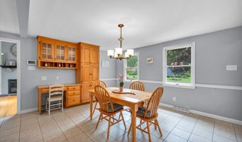 7 Beechwood Cir, Cromwell, CT 06416