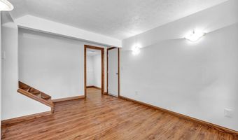 3717 Sea Ray Cv, Aurora, OH 44202