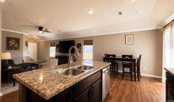 4081 Kings River Trl, Bauxite, AR 72011