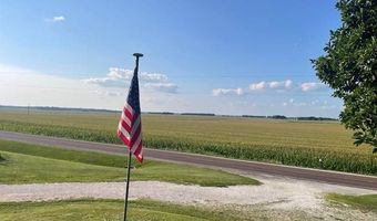 1043 Arenzville Rd, Arenzville, IL 62611