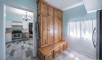 464 S Meridian St, Blackfoot, ID 83221