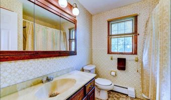 25 Carol Dr, Alloway, NJ 07418