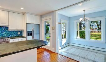 18 Orchard Ave, Barrington, RI 02806