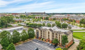 696 W MAGNOLIA Ave, Auburn, AL 36830
