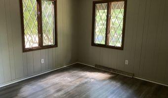 121 Azalea Dr, Albrightsville, PA 18210