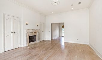 12038 Lake Estates Ave, Baton Rouge, LA 70810
