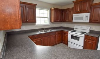 202 Northside Dr, Barnesville, GA 30204