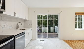 14 South St 12, Danbury, CT 06810