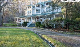 4584 4582 NC Highway 194 S, Banner Elk, NC 28604