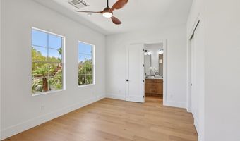 10385 Luna Magico Ave, Las Vegas, NV 89135