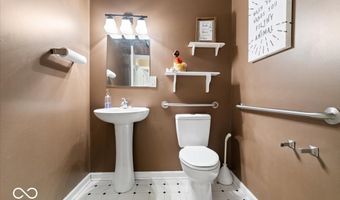 299 Shiloh Xing, Avon, IN 46123