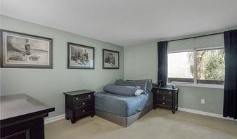 5334 Lindley Ave 219, Encino, CA 91316