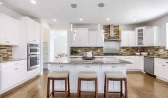 1150 Maddox Ct, Broomfield, CO 80023