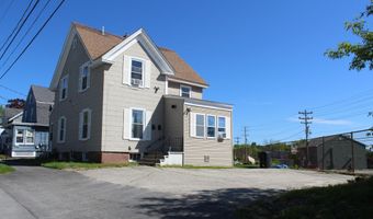 7 Grove St, Auburn, ME 04210