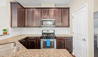 677 Wickham Ridge Rd, Apex, NC 27539