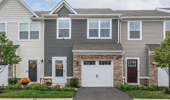 29 Athens Way, Aberdeen, NJ 07747