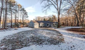 23 Roselawn Ave, North Smithfield, RI 02824