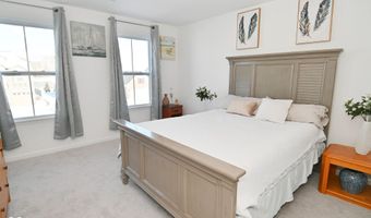 4061 Omaha Dr, Bargersville, IN 46106