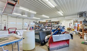 135 E Brown Dr, Avilla, IN 46710