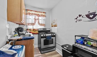 821 E JEFFREY St, Baltimore, MD 21225