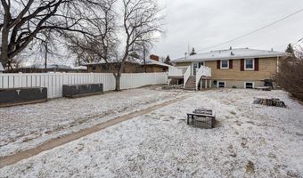 2614 E 16TH St, Cheyenne, WY 82001