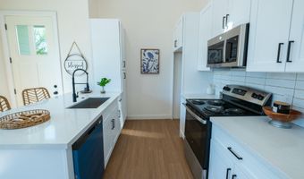 337 N COLORADO St 100, Chandler, AZ 85225