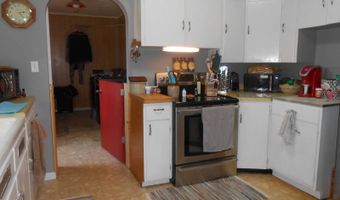 402 N College St, Albany, MO 64402