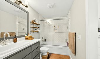 1108 Park St, Ashland, OR 97520