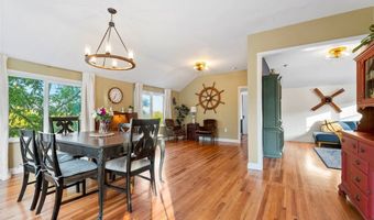 967 W 2nd Ave, Escondido, CA 92025