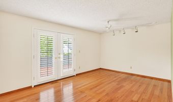 14775 NW OAKHILLS Dr, Beaverton, OR 97006