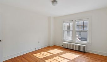 37 Bilodeau Ct, Burlington, VT 05401