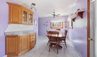 329 E Myrick Ave, Addison, IL 60101