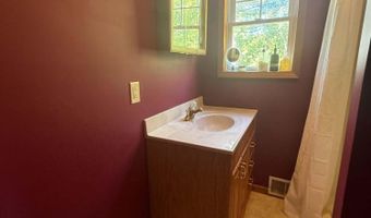 2195 Raymond St, Alpena, MI 49707