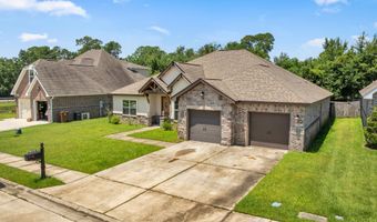 709 Champagne Dr, Biloxi, MS 39532